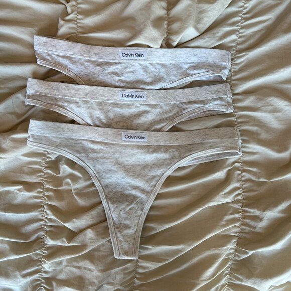 Calvin Klein Comfort Cotton Stretch Thongs - Picture 1 of 2